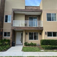 Casa a la venta en 3120 Brasilia Avenue # 3120, Kissimmee FL 34747