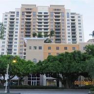 Apartamento a la venta en 3232 CORAL WAY # 1404, Miami FL 33145