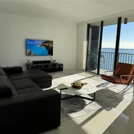 Apartamento a la venta en 520 Brickell Key Dr # A1515, Miami FL 33131
