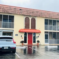 Apartamento a la venta en 101 E Mcnab Rd # 325, Pompano Beach FL 33060