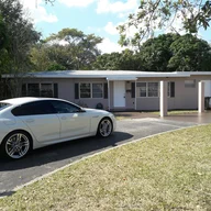 Casa a la venta en 335 SW 18th Ave, Fort Lauderdale FL 33312