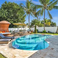 Casa a la venta en 5005 Johnson St, Hollywood FL 33021