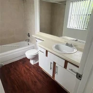 Apartamento a la venta en 4261 W Mcnab Rd # 14, Pompano Beach FL 33069