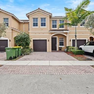 Casa a la venta en 2398 SE 15th St, Homestead FL 33035