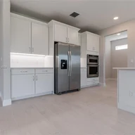 Casa a la venta en 3701 Greenway Dr, Hollywood FL 33021