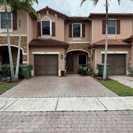 Casa a la venta en 342 NE 37th Ave, Homestead FL 33033
