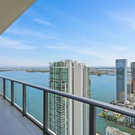 Apartamento a la venta en 480 NE 31st St, Miami FL 33137