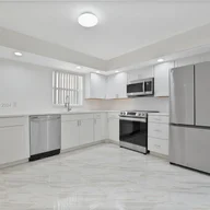 Apartamento a la venta en 271 S Hollybrook Dr # 307, Pembroke Pines FL 33025