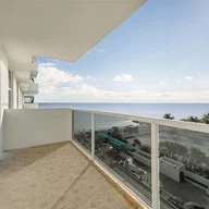 Apartamento a la venta en 3725 S Ocean Dr # 706, Hollywood FL 33019