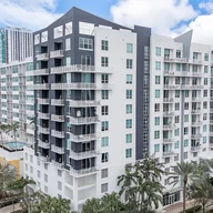 Apartamento a la venta en 2275 Biscayne Blvd # 701, Miami FL 33137