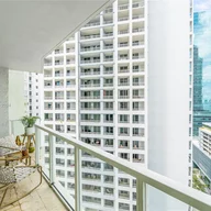 Apartamento a la venta en 218 SE 14th St # 1904, Miami FL 33131