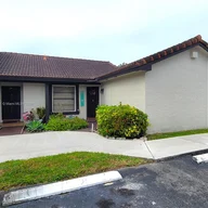 Apartamento a la venta en 15252 SW 46th Ln # 68, Miami FL 33185