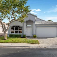 Casa a la venta en 1509 SW 105th Ave, Pembroke Pines FL 33025