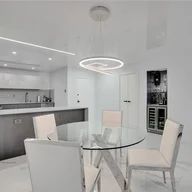 Apartamento a la venta en 2500 Parkview Dr # 1112, Hallandale Beach FL 33009