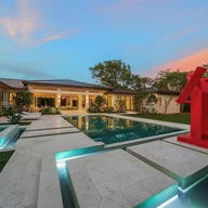 Casa a la venta en 5996 SW 102nd St, Pinecrest FL 33156