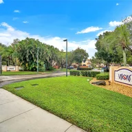 Casa a la venta en 549 Racquet Club Rd # 31, Weston FL 33326