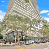 Apartamento a la venta en 3470 E Coast Ave # H1902, Miami FL 33137
