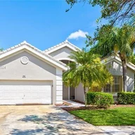 Home for sale in 2685 SE 4th Pl, Homestead FL 33033