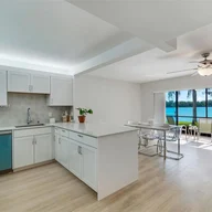 Casa a la venta en 305 Liberty Ct, Deerfield Beach FL 33442