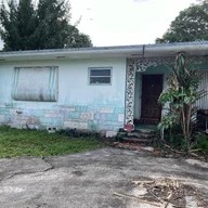 Casa a la venta en 1310 NW little river drive, Miami FL 33147