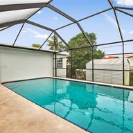 Casa a la venta en 21 NW 56th Ct, Oakland Park FL 33309