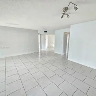Apartamento a la venta en 2504 SE 19th Pl # A, Homestead FL 33035