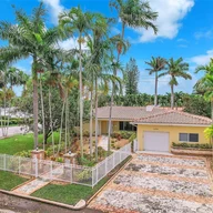 Casa a la venta en 1206 Adams St, Hollywood FL 33019