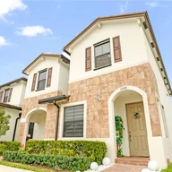 Casa a la venta en 11205 W 34th Way, Hialeah FL 33018