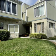 Casa a la venta en 8027 Lagos De Campo Blvd # 4, Tamarac FL 33321