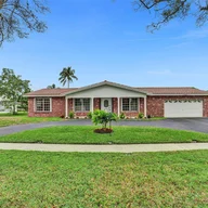 Casa a la venta en 7361 SW 10th St, Plantation FL 33317