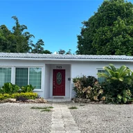 Casa a la venta en 745 S Shore Dr, Miami Beach FL 33141