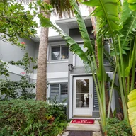 Casa a la venta en 2004 Riverside Pl # 5, Wilton Manors FL 33305