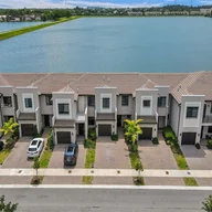 Casa a la venta en 20540 NE 5th Pl # 20540, Miami FL 33179