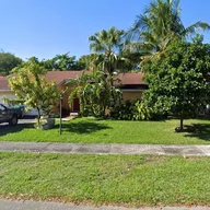 Casa a la venta en 9140 SW 134th Pl, Miami FL 33186