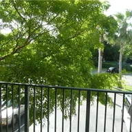 Apartamento a la venta en 2173 RENAISSANCE BL # 205, Miramar FL 33025