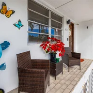 Casa a la venta en 4045 SW 9th Ter, Miami FL 33134