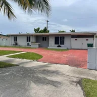 Casa a la venta en 11320 SW 55th St, Miami FL 33165