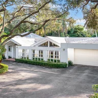 Casa a la venta en 6600 SW 129th Ter, Pinecrest FL 33156