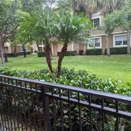 Apartamento a la venta en 11650 SW 2nd St # 16107, Pembroke Pines FL 33025