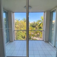 Apartment for sale in 9805 NW 52nd St # 414, Doral FL 33178