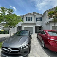 Casa a la venta en 2605 SE 13th Ct # 2605, Homestead FL 33035