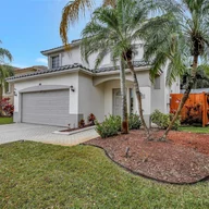 Casa a la venta en 118 SW 206th Ave, Pembroke Pines FL 33029