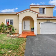 Casa a la venta en 1269 NW 126th Ave, Sunrise FL 33323