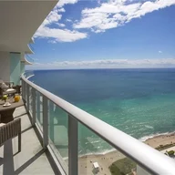 Apartamento a la venta en 4111 S Ocean Dr # 1911, Hollywood FL 33019
