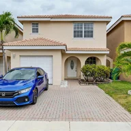 Home for sale in 6785 NW 38th Dr, Lauderhill FL 33319