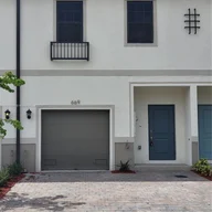 Casa a la venta en 669 SW 11th St # 669, Florida City FL 33034