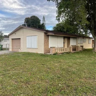 Casa a la venta en 1001 SW 72nd Ave, Pembroke Pines FL 33023