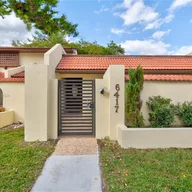 Casa a la venta en 6417 NW 192nd Ter, Hialeah FL 33015