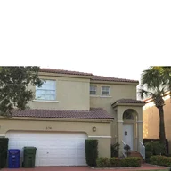 Casa a la venta en 574 NW 159th Ave, Pembroke Pines FL 33028