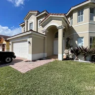 Casa a la venta en 10869 SW 242nd St, Homestead FL 33032